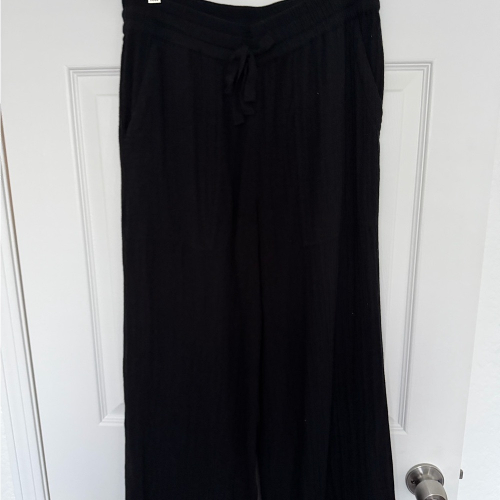 ME+EM Black Set - Ruffled Sleeve Blouse & Matching Pants - Picture 6 of 8